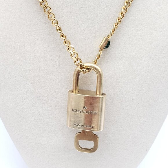 Authentic Louis Vuitton Gold Padlock with Unbranded Stainless Steel Chain - Picture 3 of 8